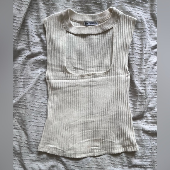 Zara Tops - Top Zara